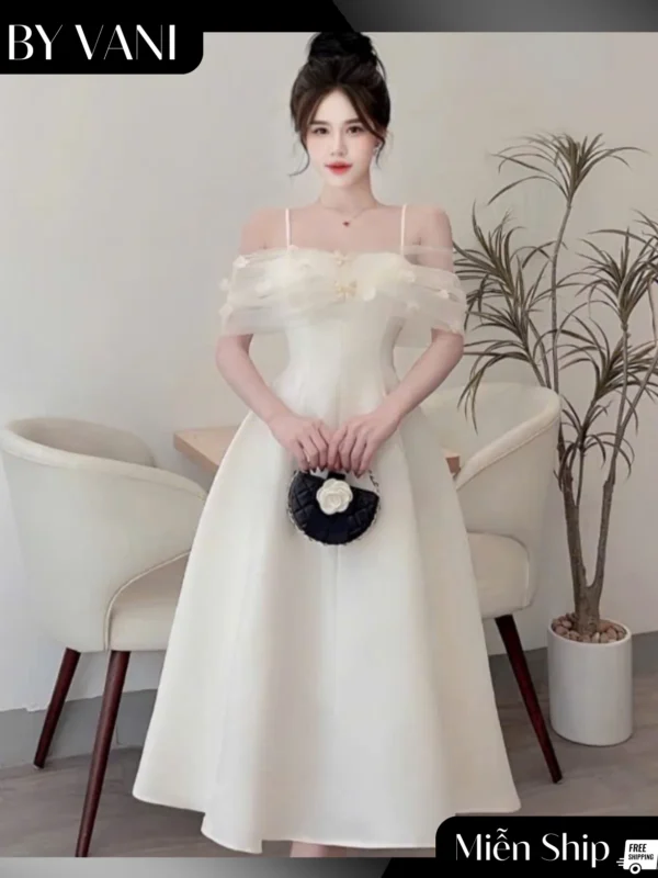 Váy Hai Dây Trễ Vai Voan Xòe Nhẹ M111 BY VANI