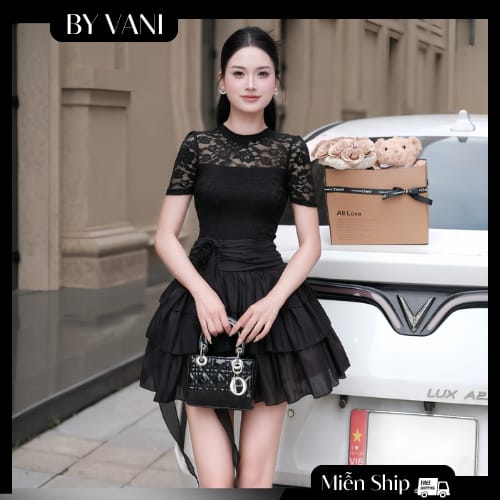 Váy Ren Cổ Cao Voan Tầng Dáng A Nhẹ Nhàng V6
