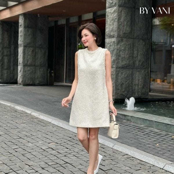 Phối phụ kiện cùng đầm suông chữ A thế nào cho đẹp?